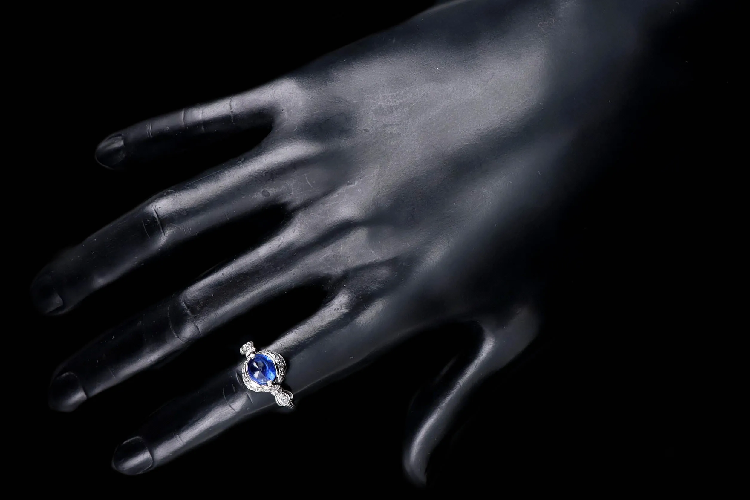 Art Deco 2 Carat Cabochon Natural Sapphire & Old European Diamond Ring in Platinum GIA Certified