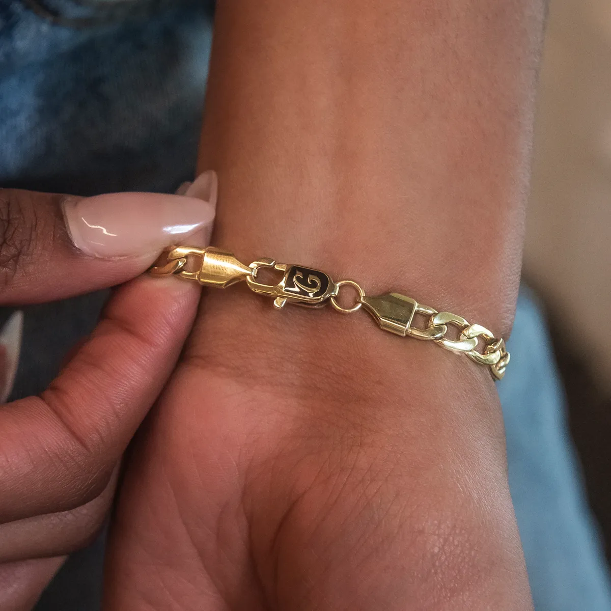 Figaro Bracelet in Yellow Gold- 6mm