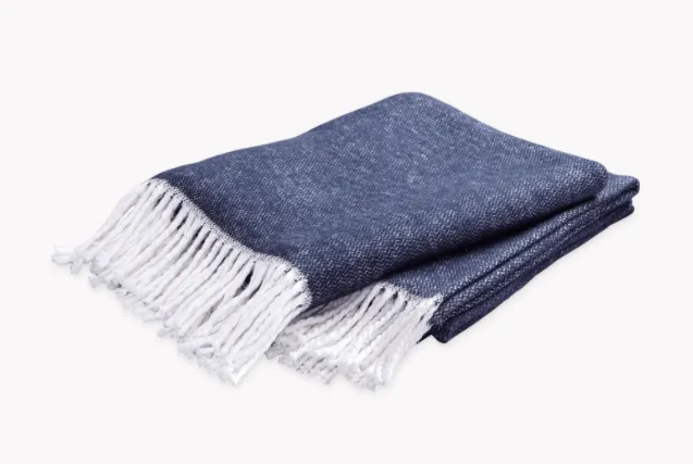 Matouk Pezzo Throw - (seven colorways)