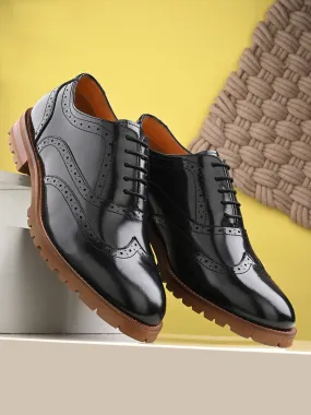 Men Brush Off Brogues