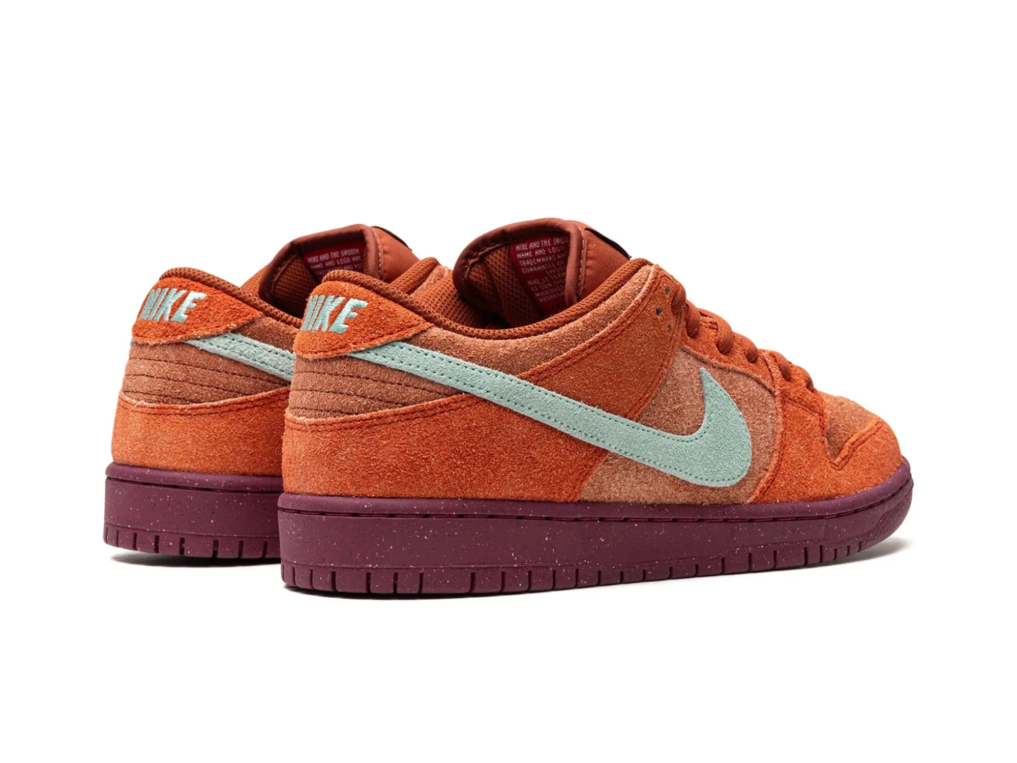 Nike SB Dunk Low "Mystic Red Rosewood"