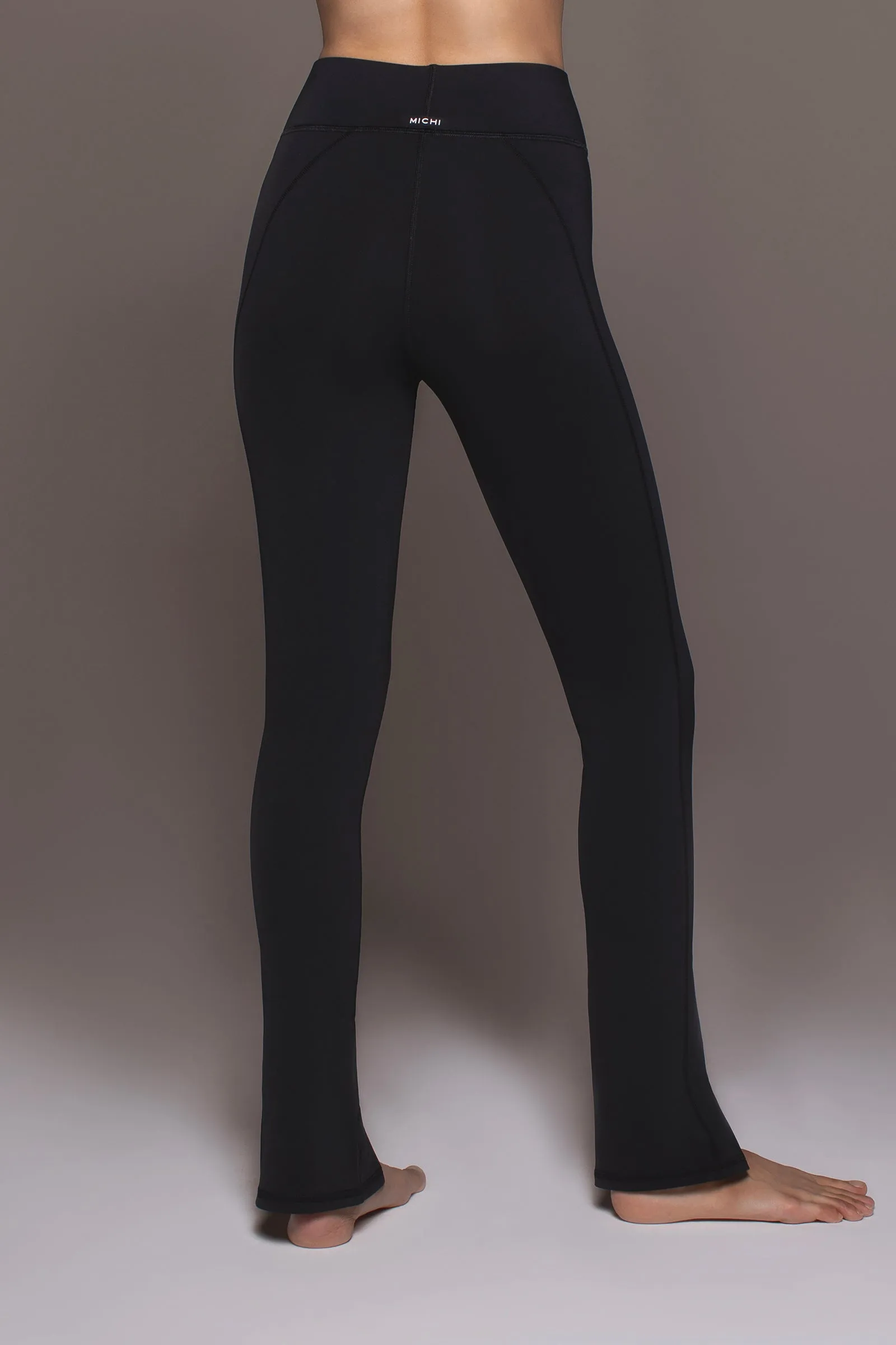 Odyssey Legging