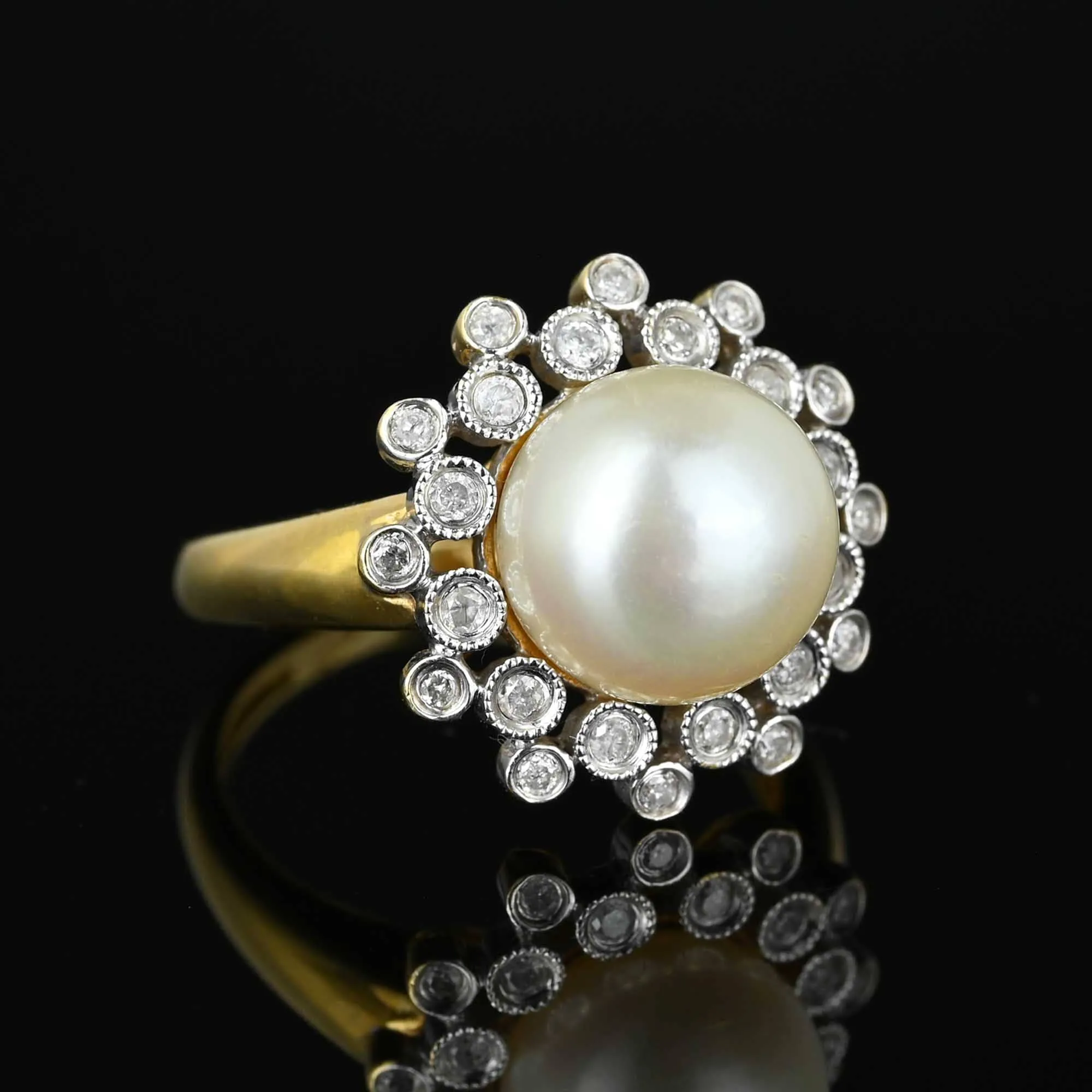 Vintage 14K Gold Snowflake Diamond Halo Pearl Ring