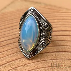 Vintage Sterling Silver Opaque Stone Ring